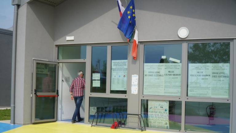 Državljansko dolžnost opravili pred oddihom