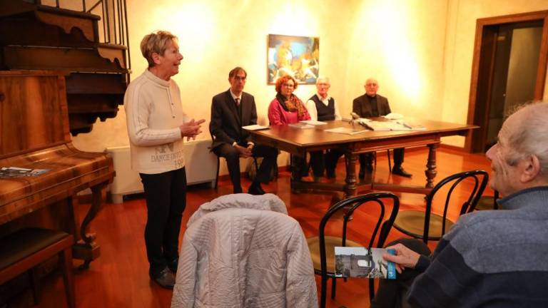 Ob jubilejnem letu koledar, slikanica in življenjepis