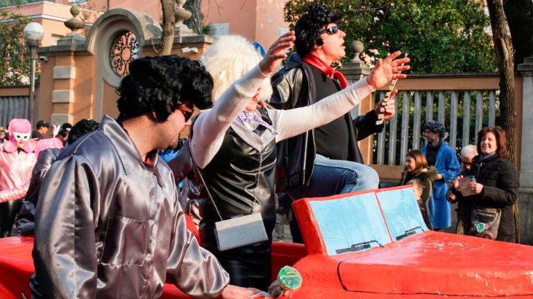 Priprave se kljub vsemu nadaljujejo s polno paro