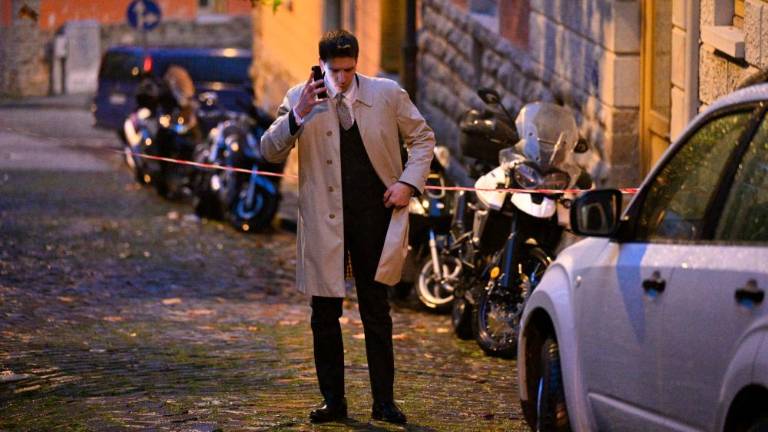 V stanovanju pri Svetem Alojziju našli moško truplo