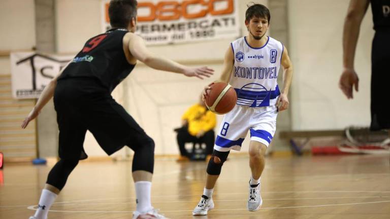 Kontovel se vodilnemu Dinamu dobro upiral