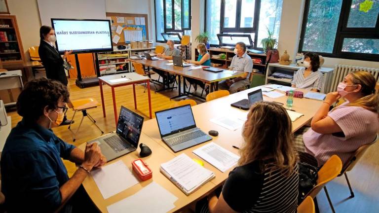 Dijaki elektronike in elektrotehnike ter mehanske smeri zaključili maturo