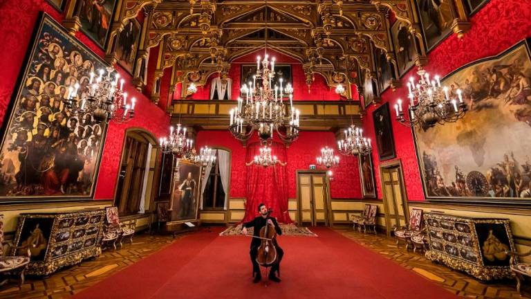 Šulić v Miramaru zaigral Odo radosti (video)