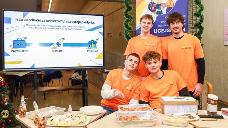 Slovenske drugostopenjske srednje šole na stežaj odprle vrata