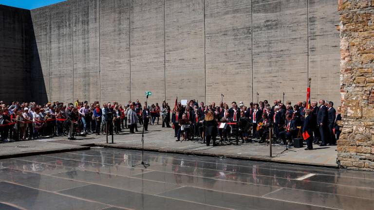 V Trstu 25. april zaznamovalo živahno proslavljanje