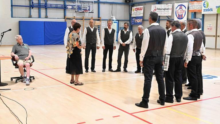 Z občuteno slovesnostjo poimenovali repensko telovadnico po Paolu Colji