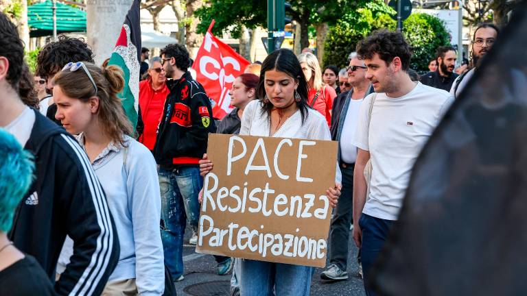 V Trstu 25. april zaznamovalo živahno proslavljanje