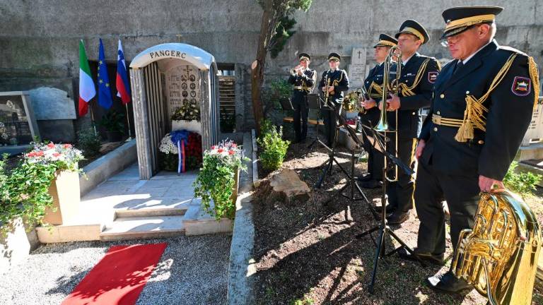 Dolino obiskal minister Matej Arčon