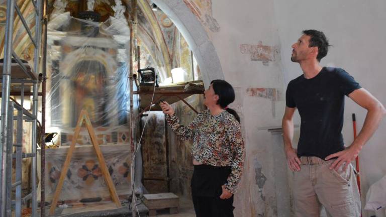 V cerkvi sv. Mihaela obnavljajo gotske freske