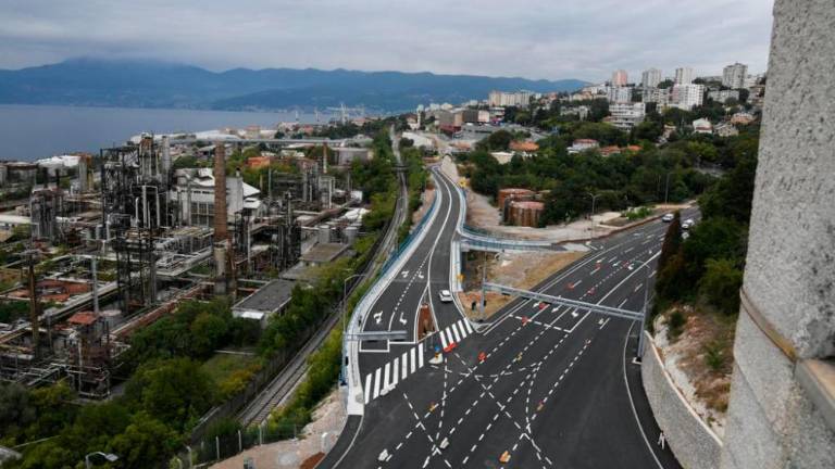 Na Reki stekel promet po najdražji cesti na Hrvaškem