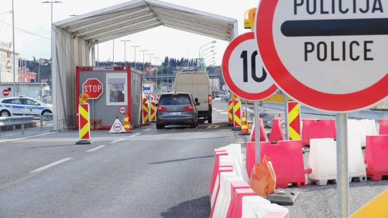 Pozor: novi urniki za brezplačno testiranje!