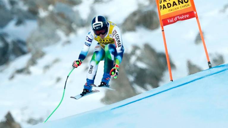 Ilka Štuhec v prvi peterici, zmagala Sofia Goggia