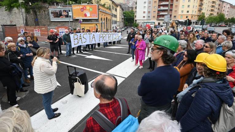 »Odškodnine naj namenijo občanom«