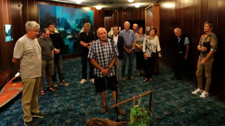 Kako so se in se še čezmejno spuščajo po Soči