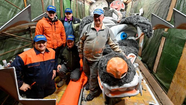 Praprovskih ovčic ni strah ne volkov ne lisic