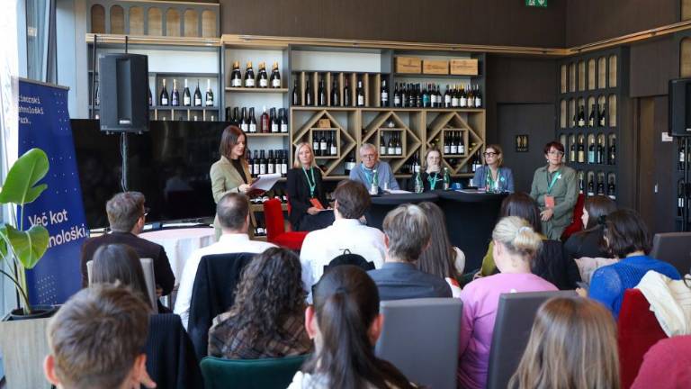 Čezmejno sodelovanje naj okrepi učinke EPK