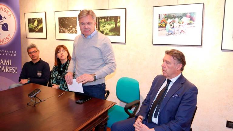 SSk s kandidatom v Doberdobu, v Sovodnjah zamrznili odločitev