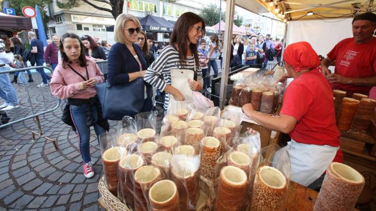 Obiskovalce Okusov ob meji bo pričakalo 327 stojnic iz 40 držav