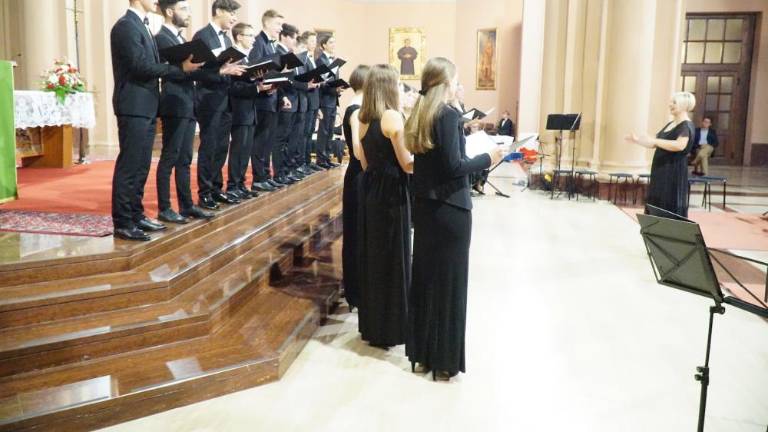 Na dobri poti, da postanejo graditelji miru