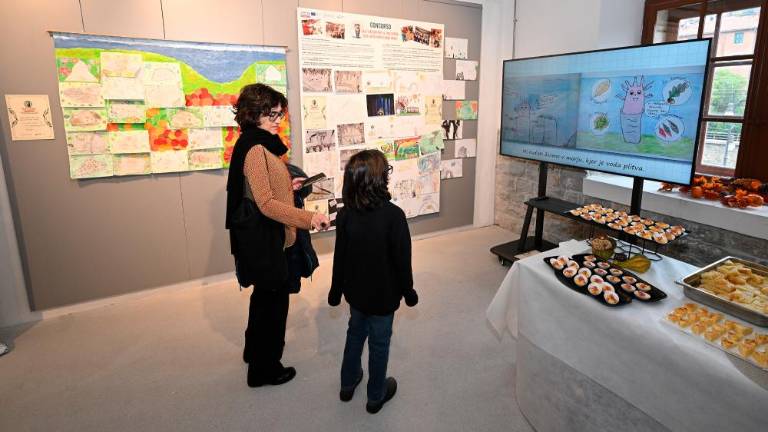 V kamnu se skrivajo umetnine