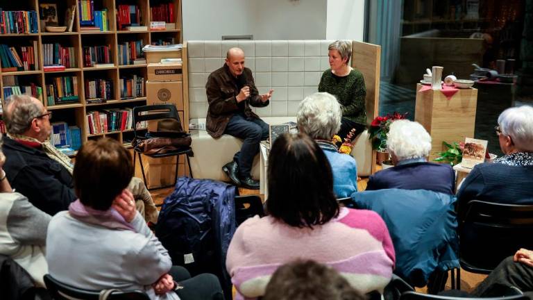 Knjiga v ritmu tistih, ki hodijo peš