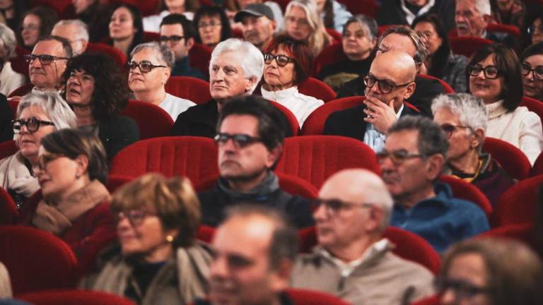 Ko fizična lakota prerase v potrebo po človeški bližini