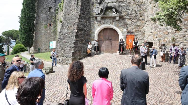 Goriški grad po novem »govori« tudi slovensko