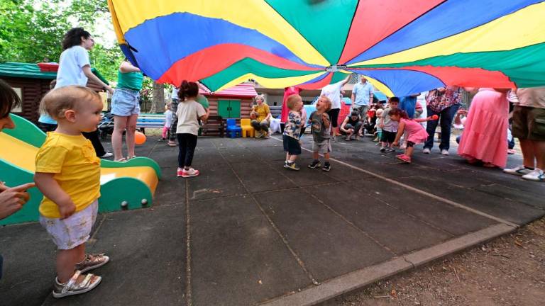 Ni vseeno, če otrok obiskuje slovenske ali italijanske jasli