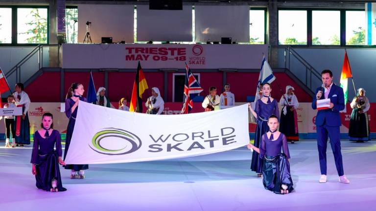 Slavnostno odprtje kotalkarskega tekmovanja AIS