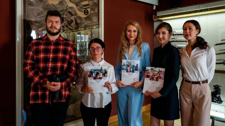 S skupnim koledarjem in medsebojnim sodelovanjem gradijo mir