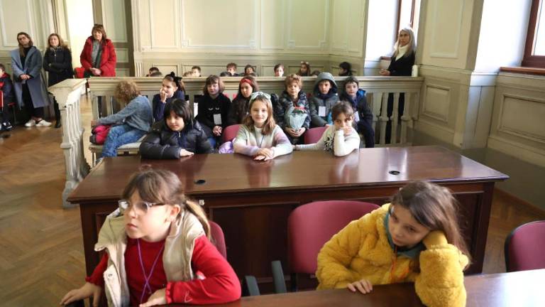 Učenci slovenskih šol na sodniji