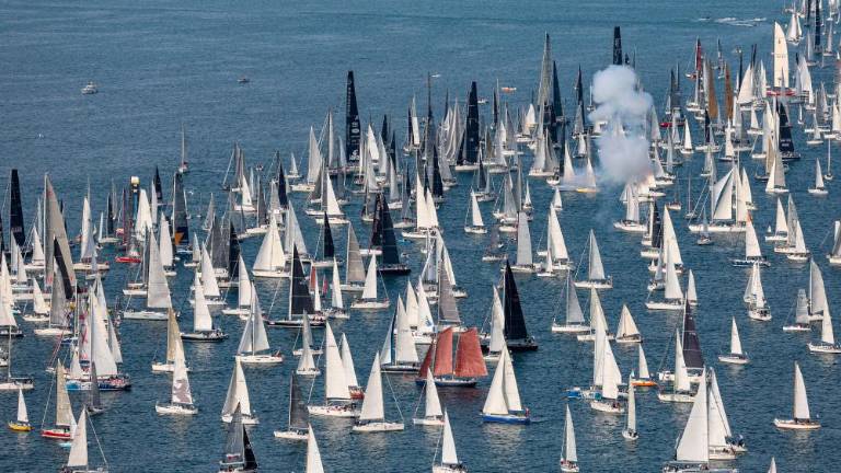 Barcolana jutri s šibkim vetrom