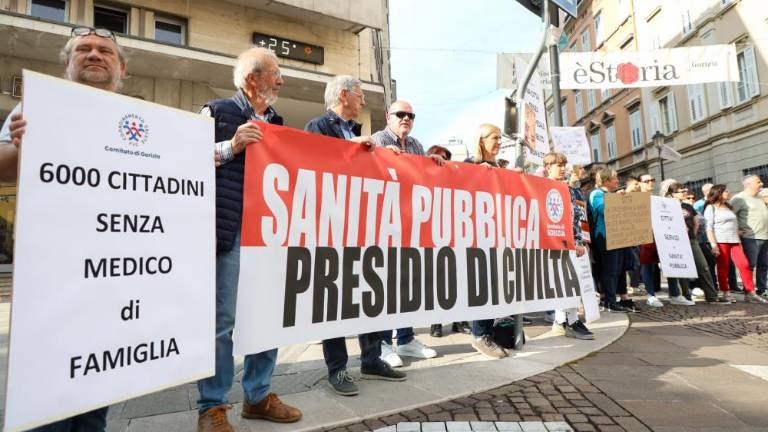 Pred začetkom festivala opozorili na težave v zdravstvu