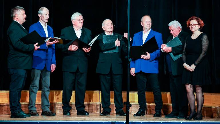 Na tržaškem vikendu Primorske poje nastopilo 15 zborov