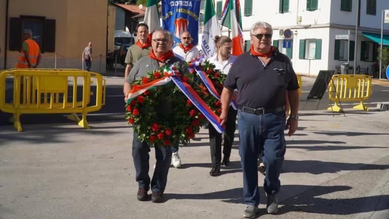 Še vedno opominja in združuje