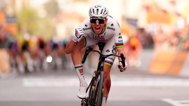 Tadej Pogačar na dirki Milano-Sanremo do velike zmage