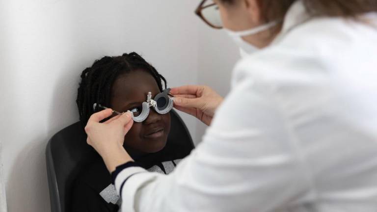 Migrantom bodo pregledali vid