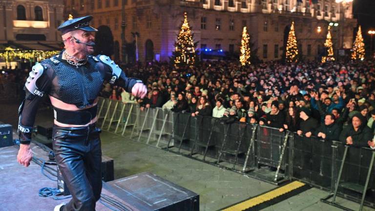 Na tržaškem Velikem trgu glasba, Michele Tomatis in ognjemet (foto)