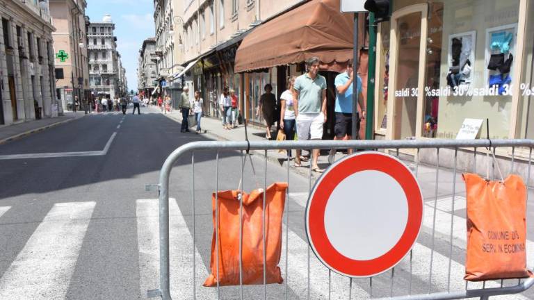 Zaradi del delna zapora Ulice Mazzini