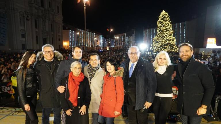 Preloženo silvestrovanje v Gorici množično in veselo (VIDEO)