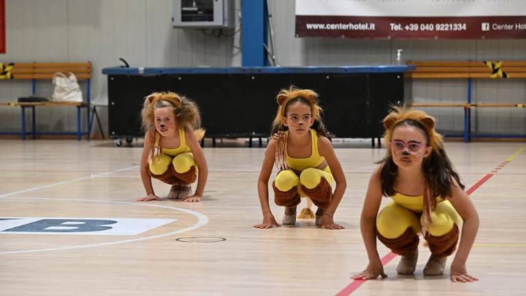 Z občuteno slovesnostjo poimenovali repensko telovadnico po Paolu Colji