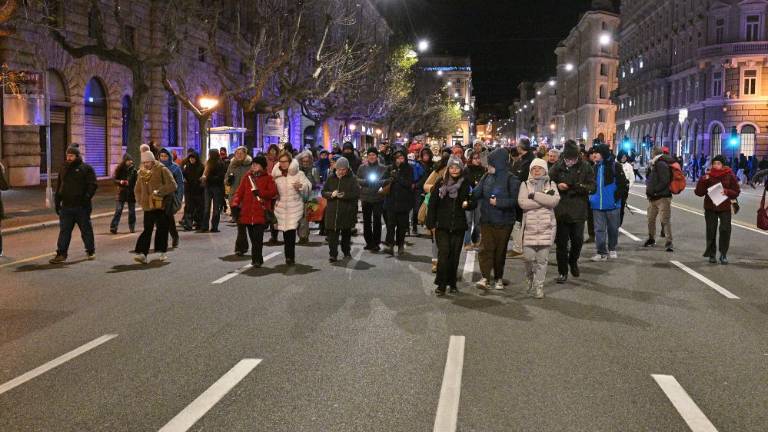 Božična baklada za »zadnje in pozabljene«