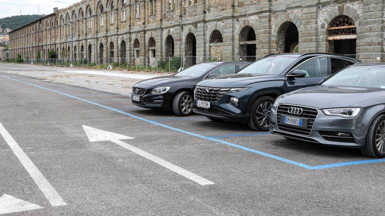 Ob glavni tržaški avtobusni postaji 400 parkirnih mest