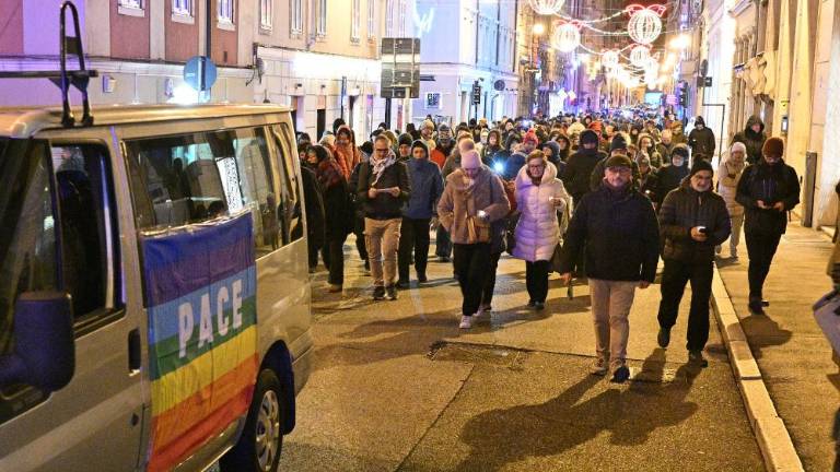 Božična baklada za »zadnje in pozabljene«