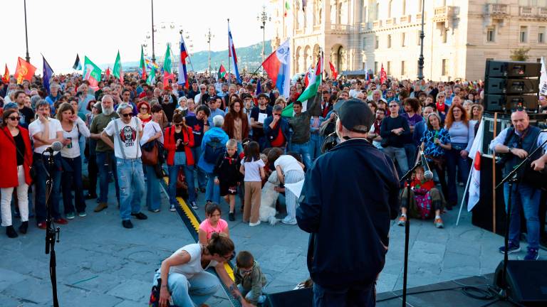 Praznovanje osvoboditve je napolnilo tržaške ulice