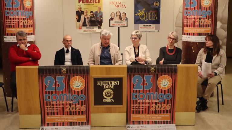 Komigo še naprej krepi večjezičnost in čezmejne stike