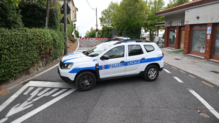 Zaprli most, Ulica Bonomea ni prevozna