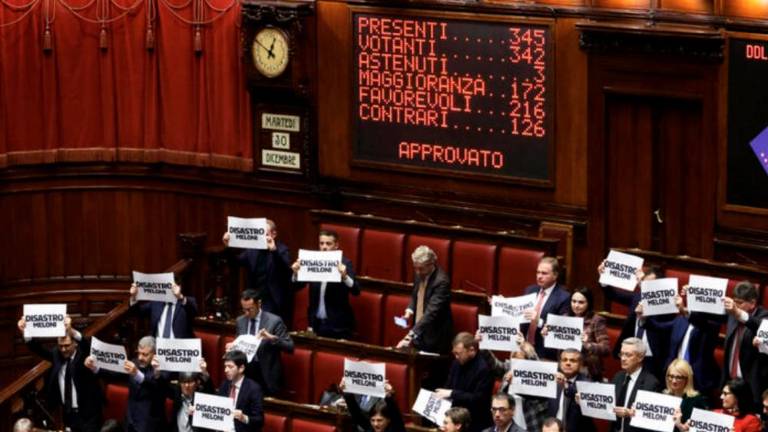 Poslanska zbornica potrdila proračun za leto 2026