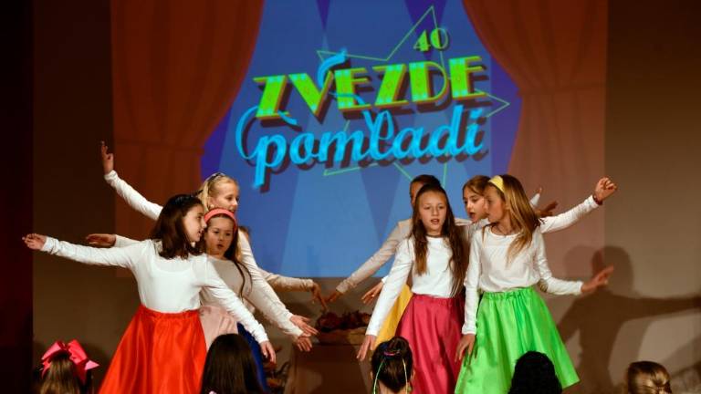 Zvezde pomladi s pravo bitko talentov