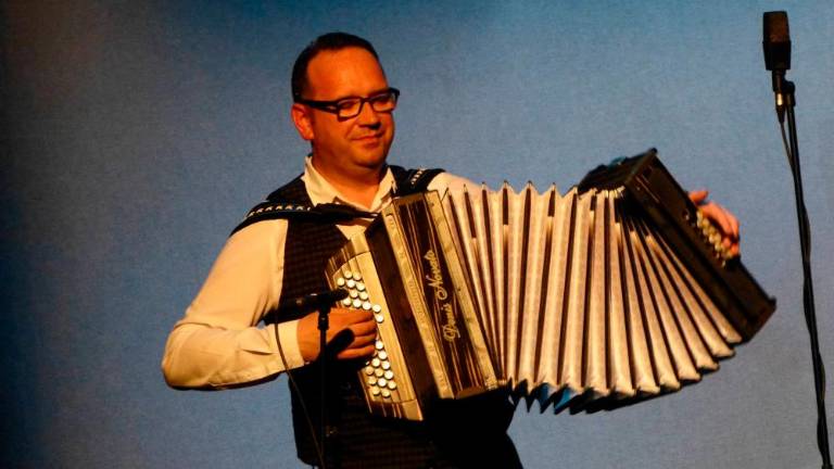 Denis Novato v hiši slavnih svetovnih harmonikarjev